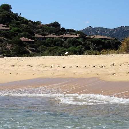 Case Sul Mare Residenze Di Bes Chia Ngoại thất bức ảnh