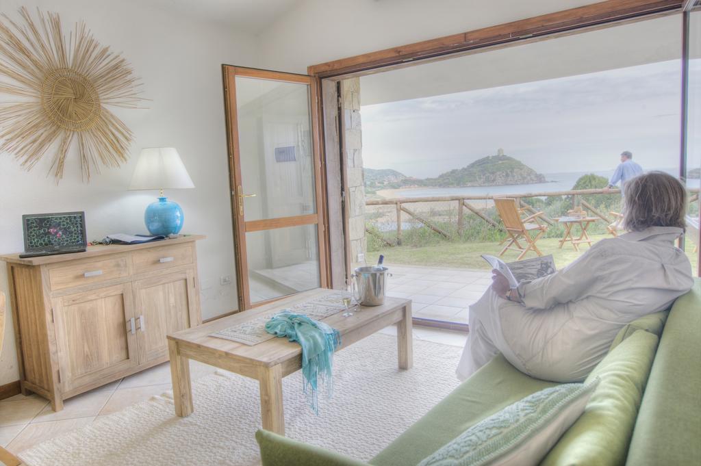 Case Sul Mare Residenze Di Bes Chia Ngoại thất bức ảnh